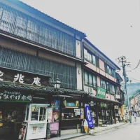 兵庫県豊岡市にある城崎温泉の花兆庵さんにお伺い致しました。