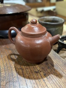 Read more about the article 岡山県岡山市　中国美術の朱泥、備前焼の煎茶道具などの買取りありがとうございました。