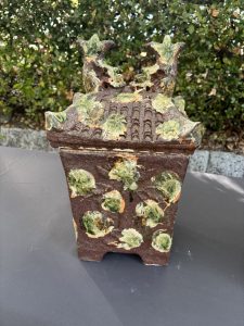 Read more about the article 岡山市東区　沖縄やちむんの厨子瓶の買取りありがとうございました。