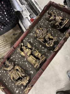 Read more about the article 姫路市　木彫の額の買取りありがとうございました。