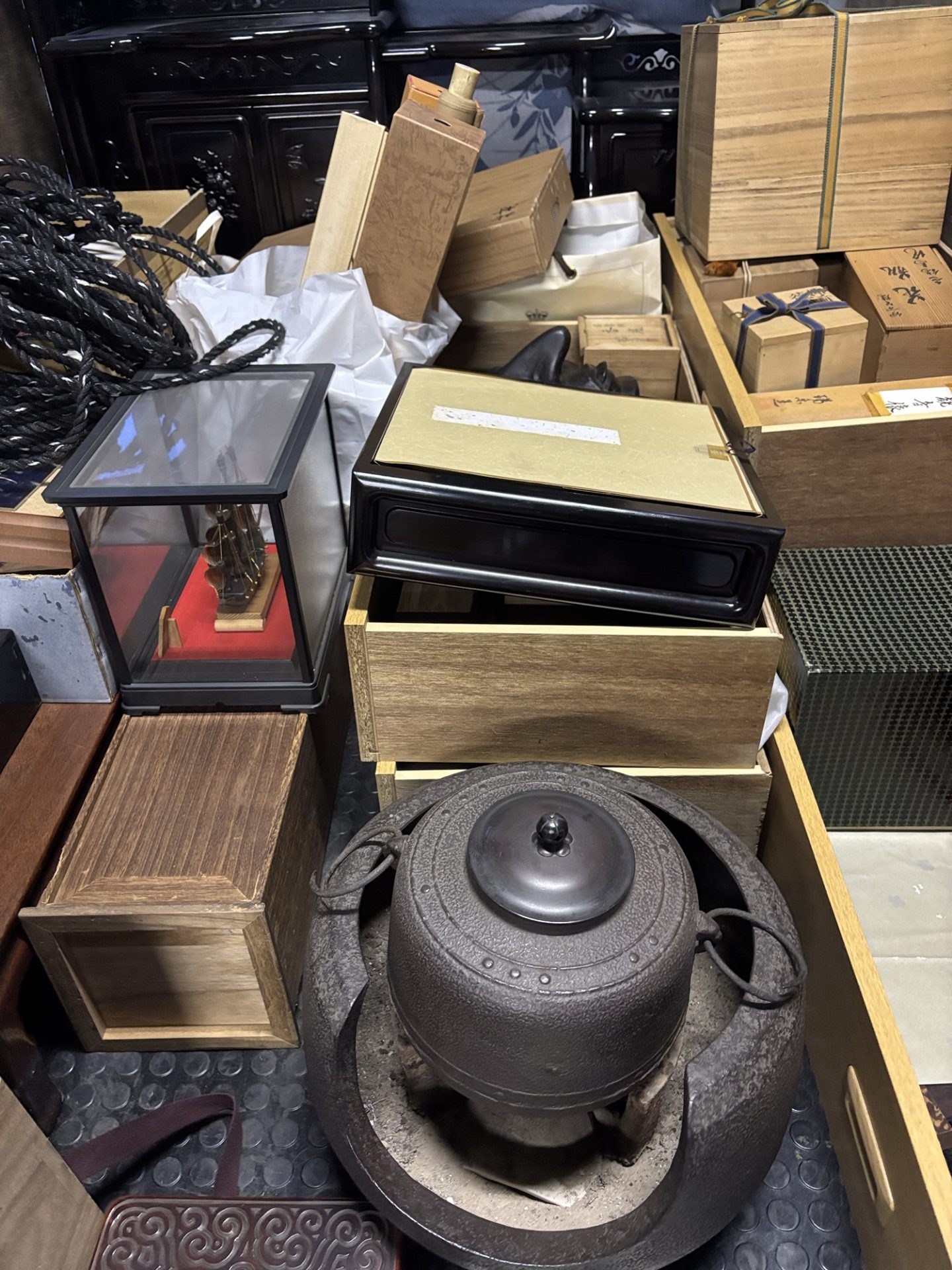 You are currently viewing 姫路市　銀製の船、香炉、茶道具の買取りありがとうございました