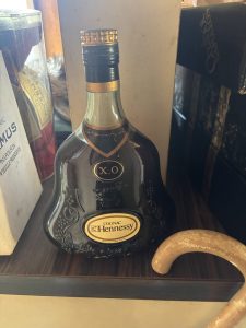 Read more about the article 姫路市　ルイ13世、ヘネシー X.Oなど古酒の買取りありがとうございました